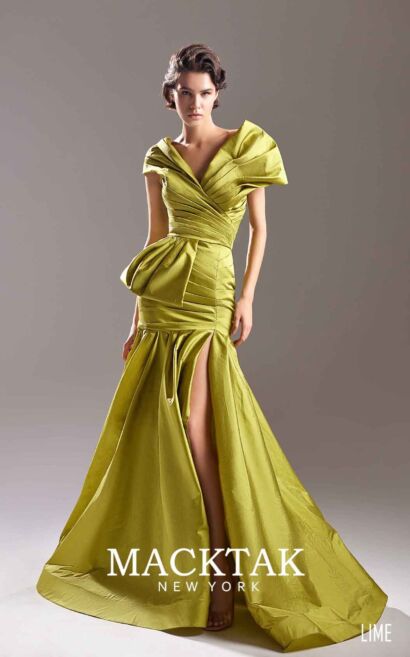 Gaby Charbachy 1542 Haute Couture